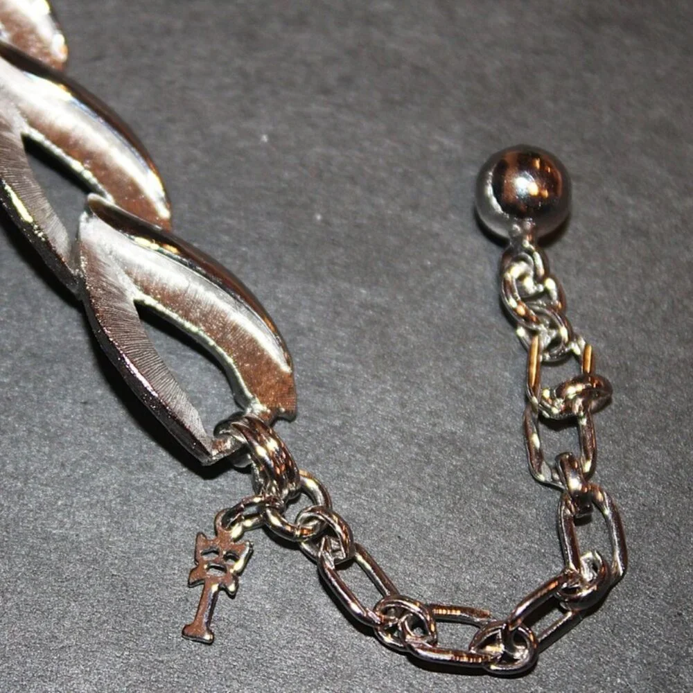 Vintage Choker Necklace Crown Trifari Brushed & Polished Silver-Tone Leaves 13" - Picture 3 of 3